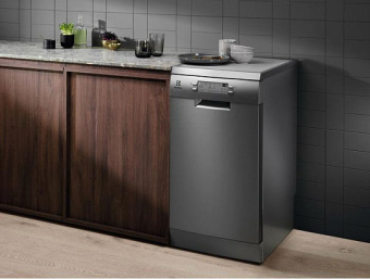 Посудомоечная машина Electrolux ESM82310SX