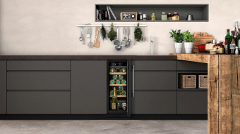Встраиваемый винный шкаф Neff KU9202HF0