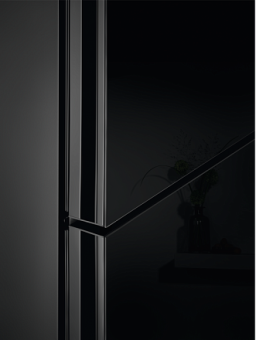 Холодильник Electrolux LNT7ME34K1
