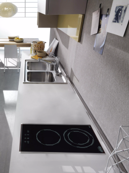 Варочная панель DeLonghi PVC 31 TC